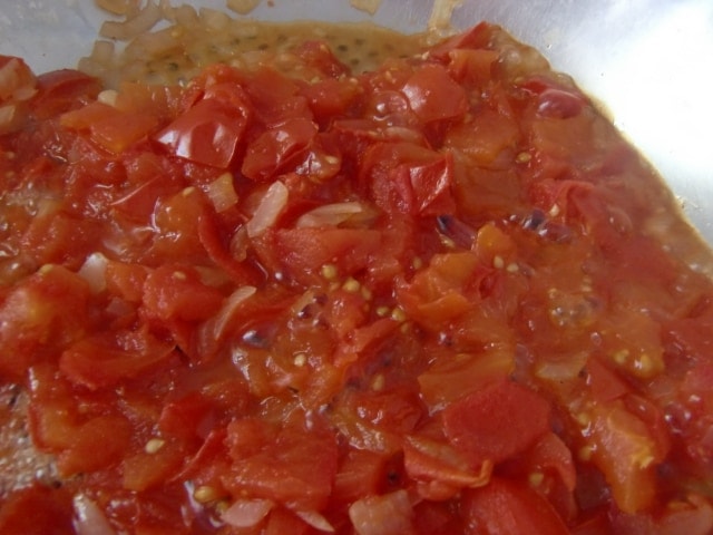 Tomaten:Zwiebeln:Pfanne